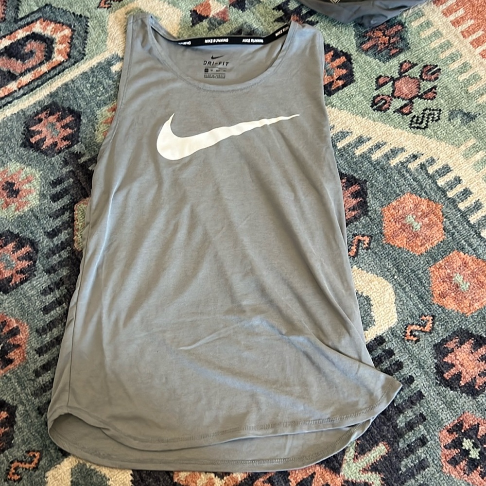 Nike tank top